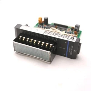 Siemens Simatic TI305-05N Input Module, Internally Supplied, 18-36VDC, 16 Point - Picture 1 of 6