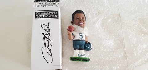 Donovan McNabb Philadelphia Eagles Away White Jersey Bobblehead McDonalds Cover