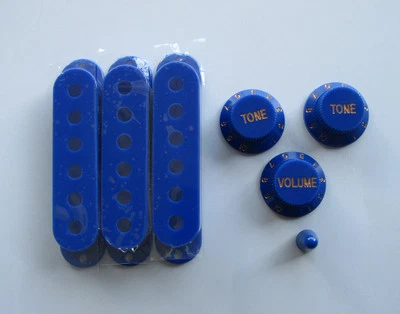 ST Knobs Blue w/ Gold,ST Single Coil Pickup Covers and 5 Way Switch Tip Blue - Image 1 of 2