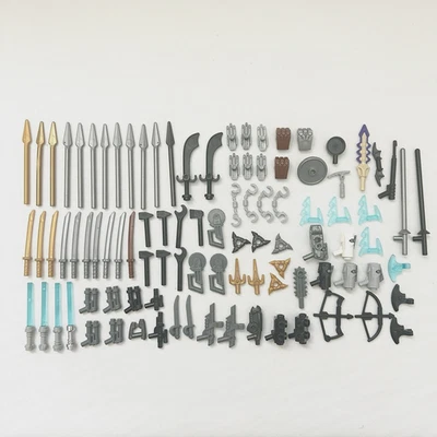 Lego Minifigura Accesorios Lote a Granel - Armas Herramientas Espadas Sable de Luz Lanza Blaster Foto 1 de 4