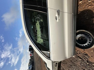 2009-2017 VOLKSWAGEN VW TIGUAN FRONT LEFT DRIVER SIDE DOOR SHELL WHITE OEM - Image 1 of 2