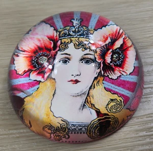 Vintage Art Nouveau Tozai Lady Glass Domed Paperweight - Picture 1 of 8