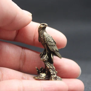 Collect Eagle Ornaments Figurines Handicrafts Ornaments - Picture 1 of 5