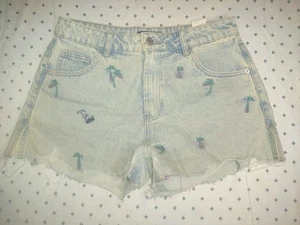Desigual Tropical Trees And Pineapple Jean Shorts Women's - Picture 1 of 6