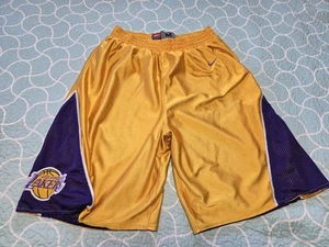 Pantalones Cortos de Baloncesto Reversibles Para Hombre VINTAGE Nike Los Angeles Lakers Talla Para Hombre M NBA - Imagen 1 de 14