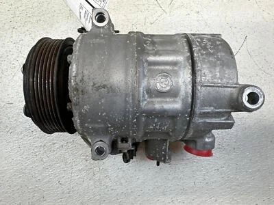 Compresor de aire acondicionado usado para: Volkswagen Passat 2017 2,0 L R134A grado A Foto 1 de 4