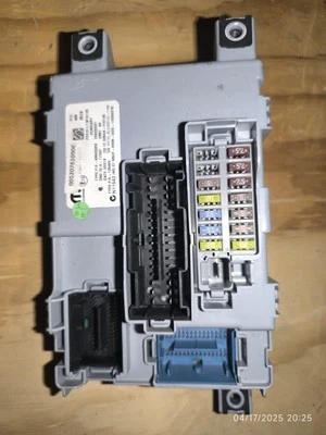 Ram Promaster City коробка предохранителей кабина 17-19 - Изображение 1 из 2