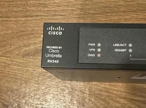 Cisco RV340 1000Mbps Dual WAN Gigabit Router Similar to RV345 w/ power supply - Afbeelding 1 van 4