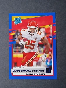 2020 Panini Donruss - Rated Rookie Clyde Edwards-Helaire #321 Press Proof Blue - Bild 1 von 2