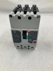 NEW GE TEYL3040B Circuit Breaker 3P 40A - Picture 1 of 9