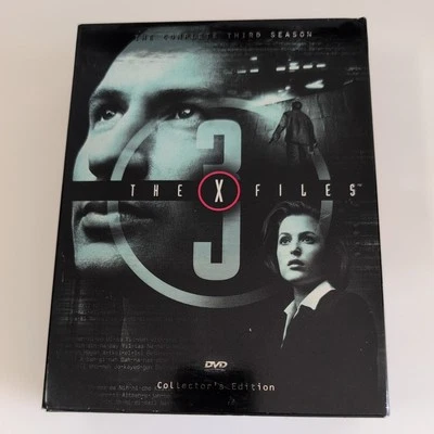 The X-Files Season 3 (DVD) Region 1 US import Collectors Edition 7-Disc Set - Image 1 of 4