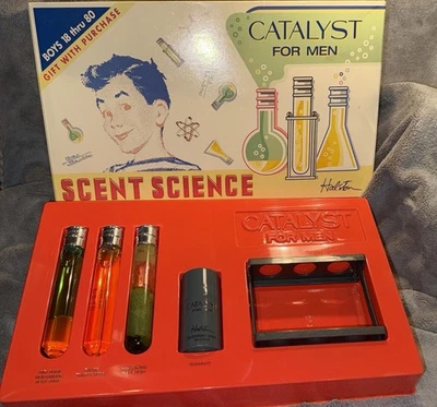 De colección RARO Halston Catalyst SCENT SCIENCE Set Colonia After Shave Body Wash Foto 1 de 4