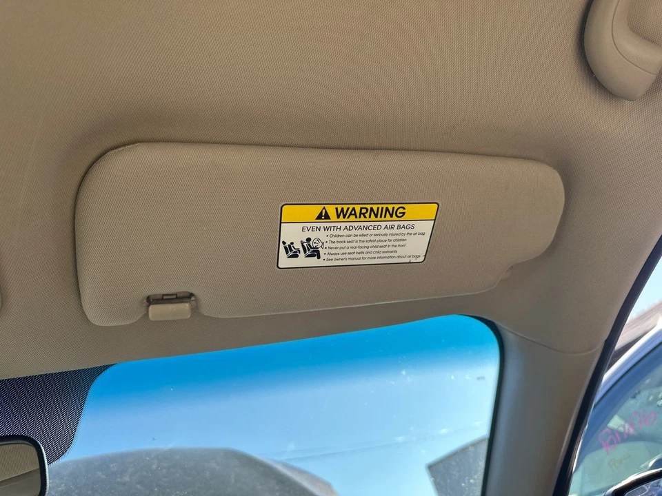 Used Right Sun Visor fits: 2013 Kia Optima roof illuminated metal roof Right Gra Foto 1 de 4