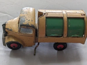 1950's Dinky #252 Bedford Garbage Truck, Tan and Green, Original, - Picture 1 of 6
