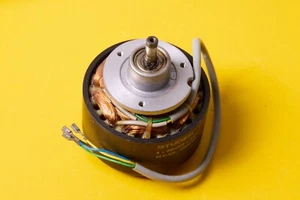 Revox B77 MkII MKI Reel Motor ofr PR99 B77 1.021.210-00 12/78 - Imagen 1 de 2