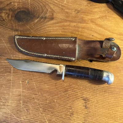 Vintage Quality fixed blade knife 5" blade - Unmarked Survival Fishing & Sheath - Image 1 of 4