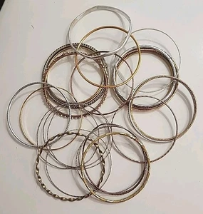 25 Stück vorsteckbare Armreif Armbänder gold/silberfarben GANZMETALL LESEN - Bild 1 von 5