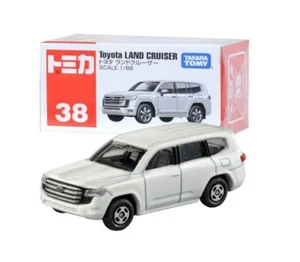 Tomica No.38 Toyota Land Cruiser 1/66 Diecast SUV White Takara Tomy Japan - Picture 1 of 5