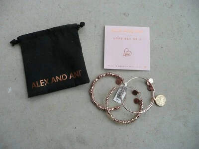 Alex and Ani LOVE Juego de 3 Pulseras Brazalete Oro Rosa NUEVO CON ETIQUETAS - DIFÍCIL DE ENCONTRAR - San Valentín’s Foto 1 de 4
