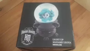 Globo de nieve iluminado Disney The Haunted Mansion Madame Leota - Imagen 1 de 5