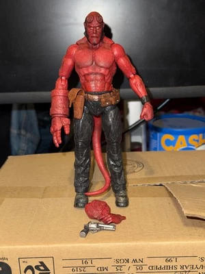 Hellboy Movie Deluxe Action Figure Gentle Giant 2007 Rare Ron Perlman - Image 1 of 4