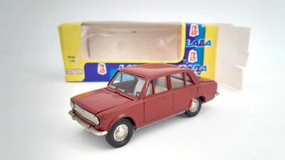 LADA VAZ 2101 VAZ 2101 / ZHIGULI 1:43 NOVOEXPORT - Immagine 1 di 4