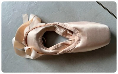 Spitzenschuhe Balettschuhe J.BLOCH TRIOMPHE Gr. 4 1/2 C SO 139 - Bild 1 von 3