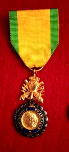 Original Vintage WW2 French Valeur et Discipline Medal - France - Picture 1 of 2