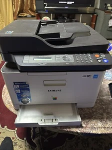 Impresora láser color todo en uno Samsung Xpress SL-C480FW - Imagen 1 de 6