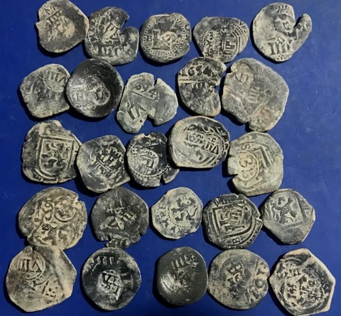 1600's Spanish colonial Pirate Shipwreck Cob old Coin, Colonial Era Genuine Cover