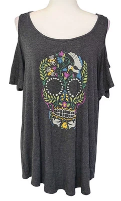 Top gris tórrido con calavera colorida hombro frío talla 0 (L) súper suave Foto 1 de 4