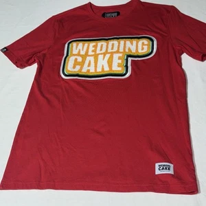 Wedding Cake T-Shirt Mens Medium Boxy Center Logo 3D Print Wake Bake & Cake Red - Picture 1 of 9