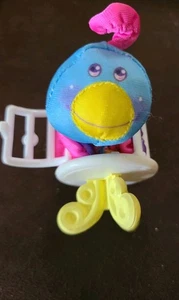 Vintage Fisher Price 1988 Smooshees Kuscheltier Viecher Barsch Vogel mit Vogelkäfig - Bild 1 von 12