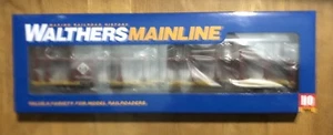 Walthers 910-8010 HO RTR Erie-Lackawanna Open Bi-Level Autorack - Picture 1 of 3