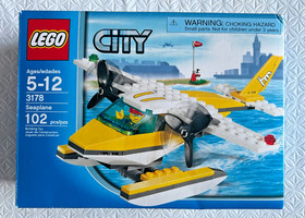 Lego City Seaplane 3178 - Complete with box and manuals