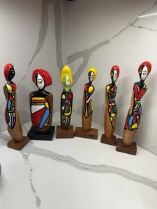 ESTATUAS DE DAMAS DE MADERA TALLADA DE COLECCIÓN DE REPÚBLICA DOMINICANA RD. - Imagen 1 de 14