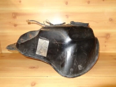 1982 Yamaha XJ650L XJ650LJ XJ650 XJ 650 SECA Turbo Gas Fuel Tank 16G-24110-10-33 - Image 1 of 4