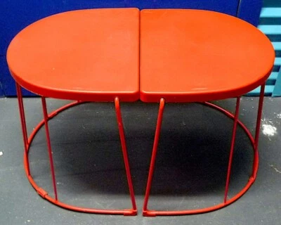 Juego de 2 mesas auxiliares apilables multiusos rojas Ikea Tranaro (SOLO RECOGIDA LOCAL) Foto 1 de 4