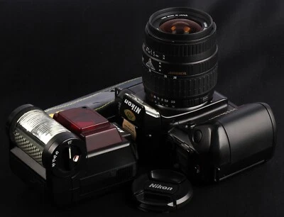 Nikon F-401QD 35mm Film SLR c/w Sigma AF 28-80/3.5-5.6 II STD Lens & SB20 Kit - Image 1 of 4