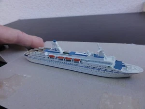 Passagierschiff "MS Astor" GB 2017 Albatros AL 133C 1/1250 N 596 - Picture 1 of 12