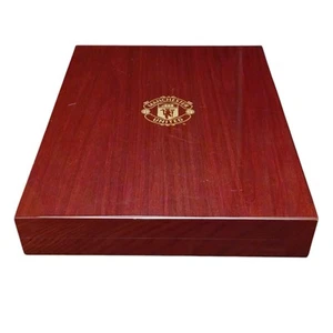 Caja de presentación de patrocinador corporativo grande de madera lacada Manchester United ¡RARA! - Imagen 1 de 24
