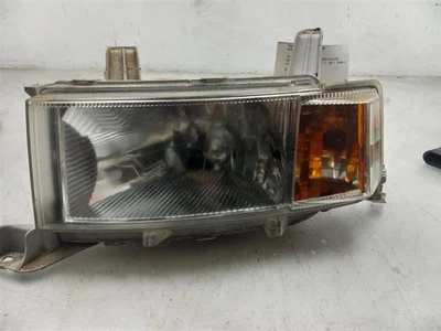 04-06 SCION XB 1.5L FWD AT DRIVER SIDE FRONT HEADLIGHT ASSEMBLY  - Image 1 of 4