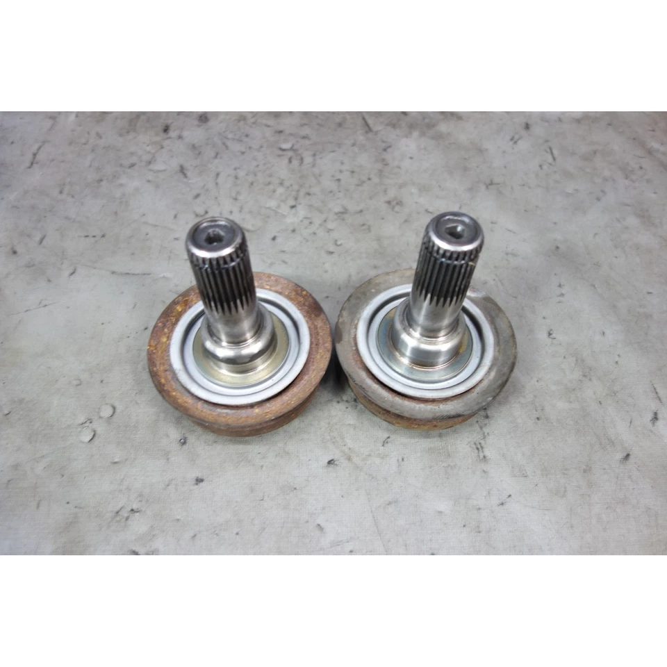 Par de bridas de salida diferencial trasero BMW E46 E90 serie 3 X3 OEM 1999-2015 Foto 1 de 3