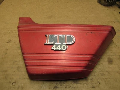 Cubierta lateral izquierda Kawasaki LTD 440 Foto 1 de 4