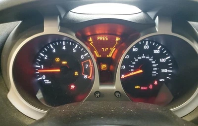 2014-2015 Juke OE Speedometer Gauge Cluster 93K Miles Nissan - Image 1 of 4