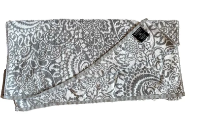 Toalla de baño Ralph Lauren Wescott gris y blanco damasco 100 % algodón Foto 1 de 4