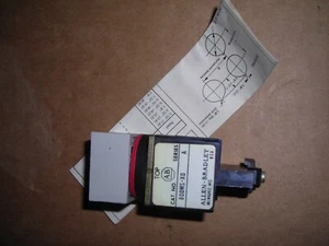 ALLEN BRADLEY 800MS-X0 SQUARE PUSH BUTTON OPERATOR SERIES A 800MS-XO NIB - Picture 1 of 2