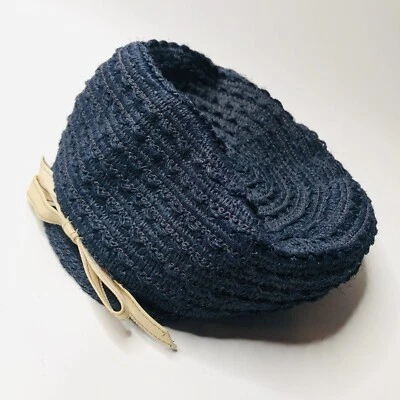 Sombrero Pastillero De Colección Años 50 60 'An Everitt Original' Azul Marino Tejido Tela Crema Lazo Foto 1 de 4