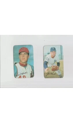 (2) 1970 TOPPS SUPERS SAM McDOWELL #10 INDIANS LOT ($40) JOE HORLEN 20 WHITE SOX - Image 1 of 2