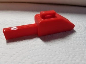 RC 1/10 Scale Red Medium Chainsaw Saw Case Accessories Rock Crawler Truck Garage - Picture 1 of 9
